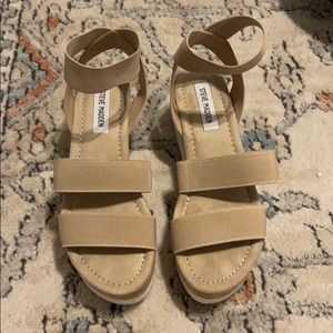 Steve Madden Heidi Flatforms
